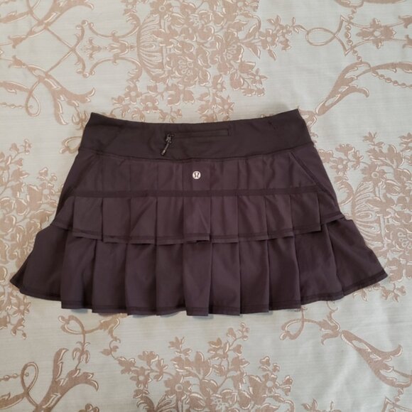 Lululemon Run Pace Setter Black Skirt Size 6 - Picture 2 of 4